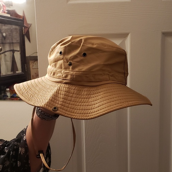 Camel fishing hat Clearance
